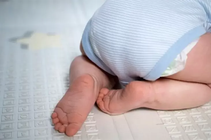 Apakah Bayi Sering Mengejan Bahaya untuk Kesehatannya? Ini adalah adalah Klarifikasi Dokter