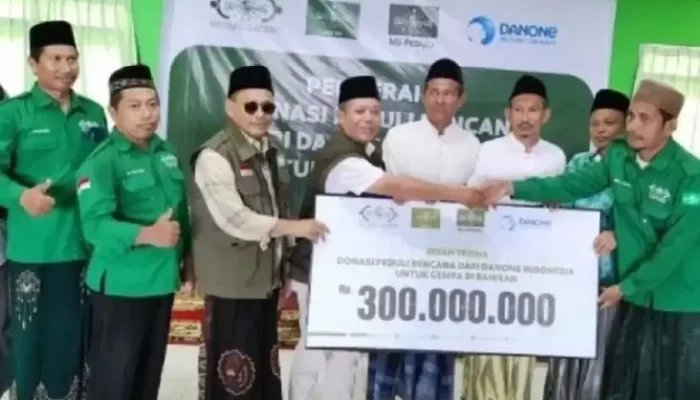 Bantuan Rp300 Juta Disalurkan untuk Korban Gempa Bawean