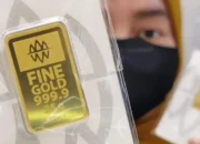 Harga Emas Antam Kembali Melesat pada Akhir Pekan, 1 Gram Dibanderol Rp1.326.000