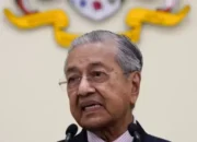 Kasus Korupsi Seret Mantan PM Mahathir Mohammad, Polisi Tanah Melayu Periksa Anak juga Para Politisi