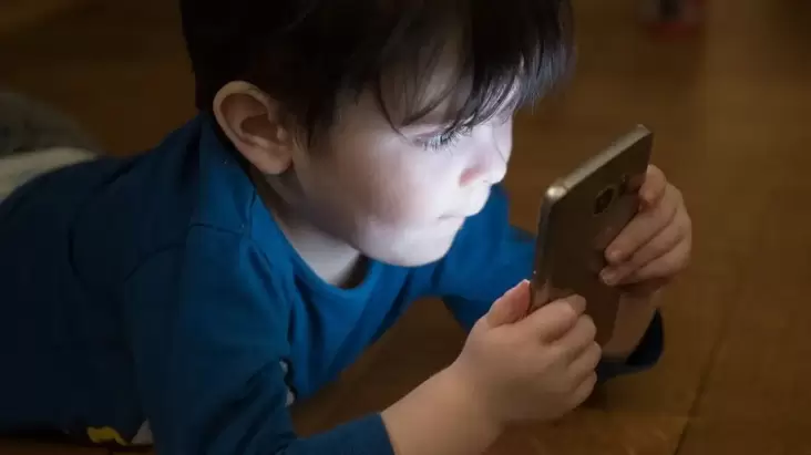 Anak-anak Kecanduan Game kemudian juga Smartphone Picu Halusinasi Berlebihan
